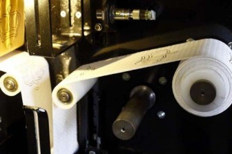 paper_24_karat_020414_02